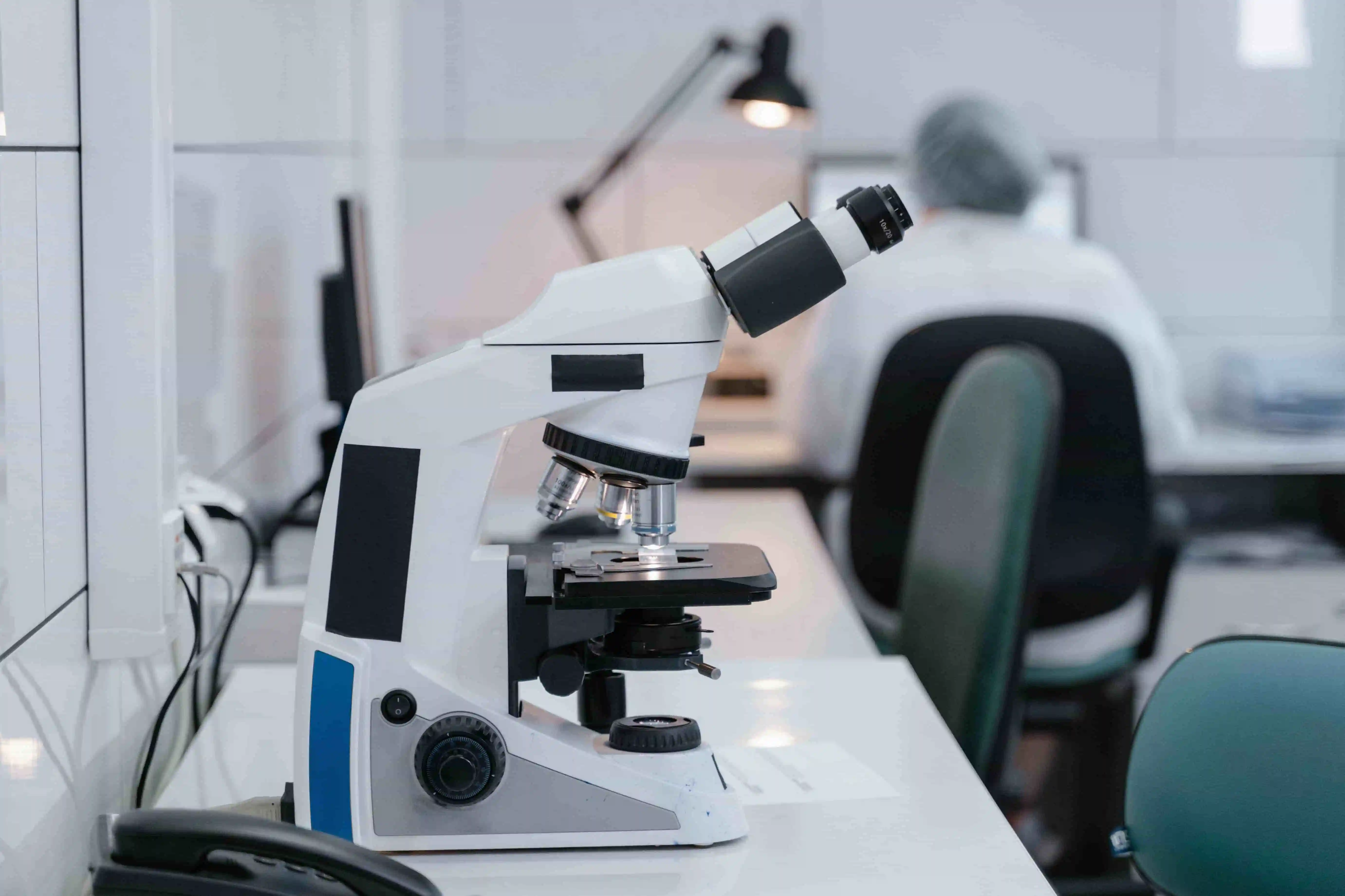 Microscope — Virologie, Laboratoire Rabat